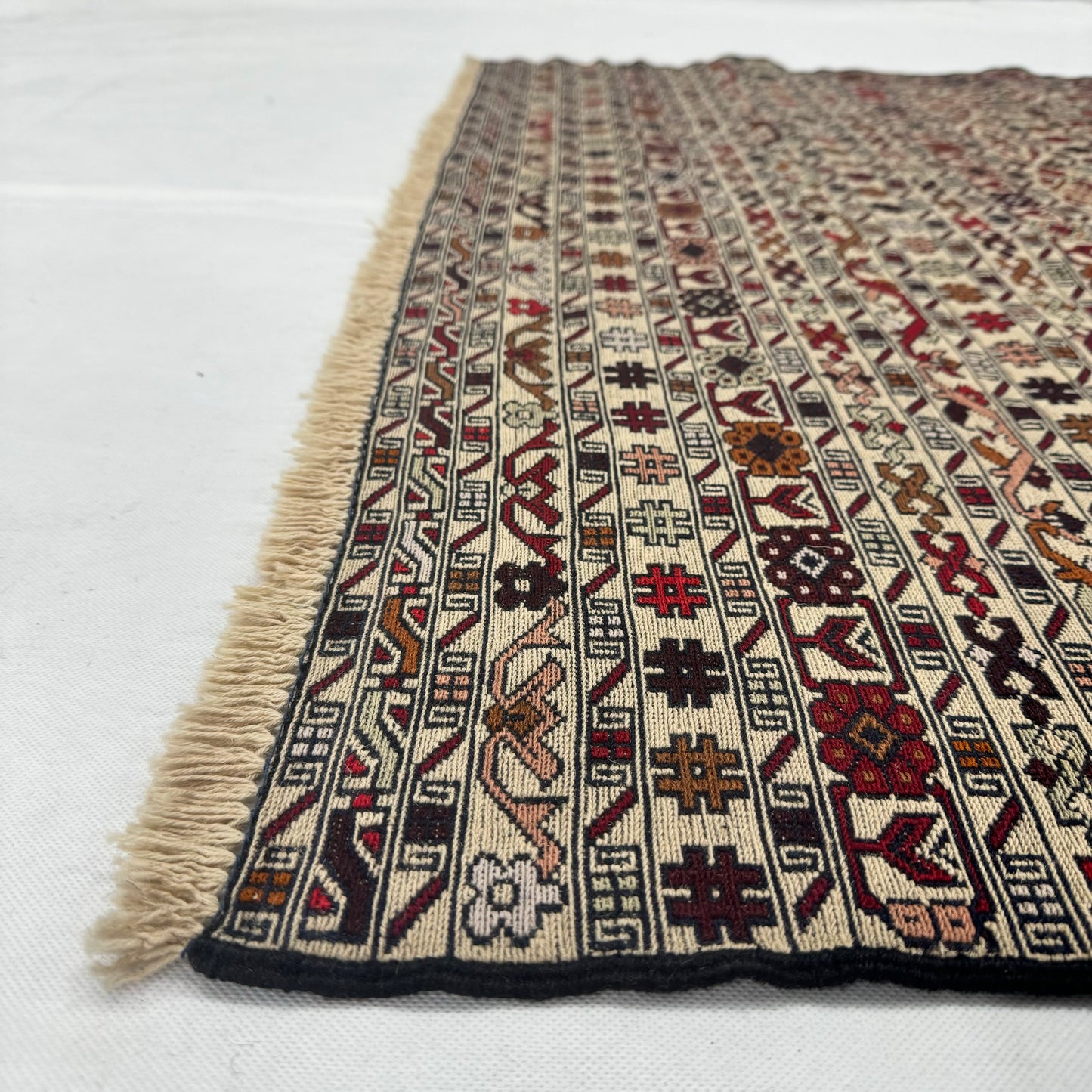 4.5ft x 7ft Handmade Afghan Wool Premium Kilim Rug – Traditional Floral and Geometric Design – Luxurious, Durable, Eco-Friendly