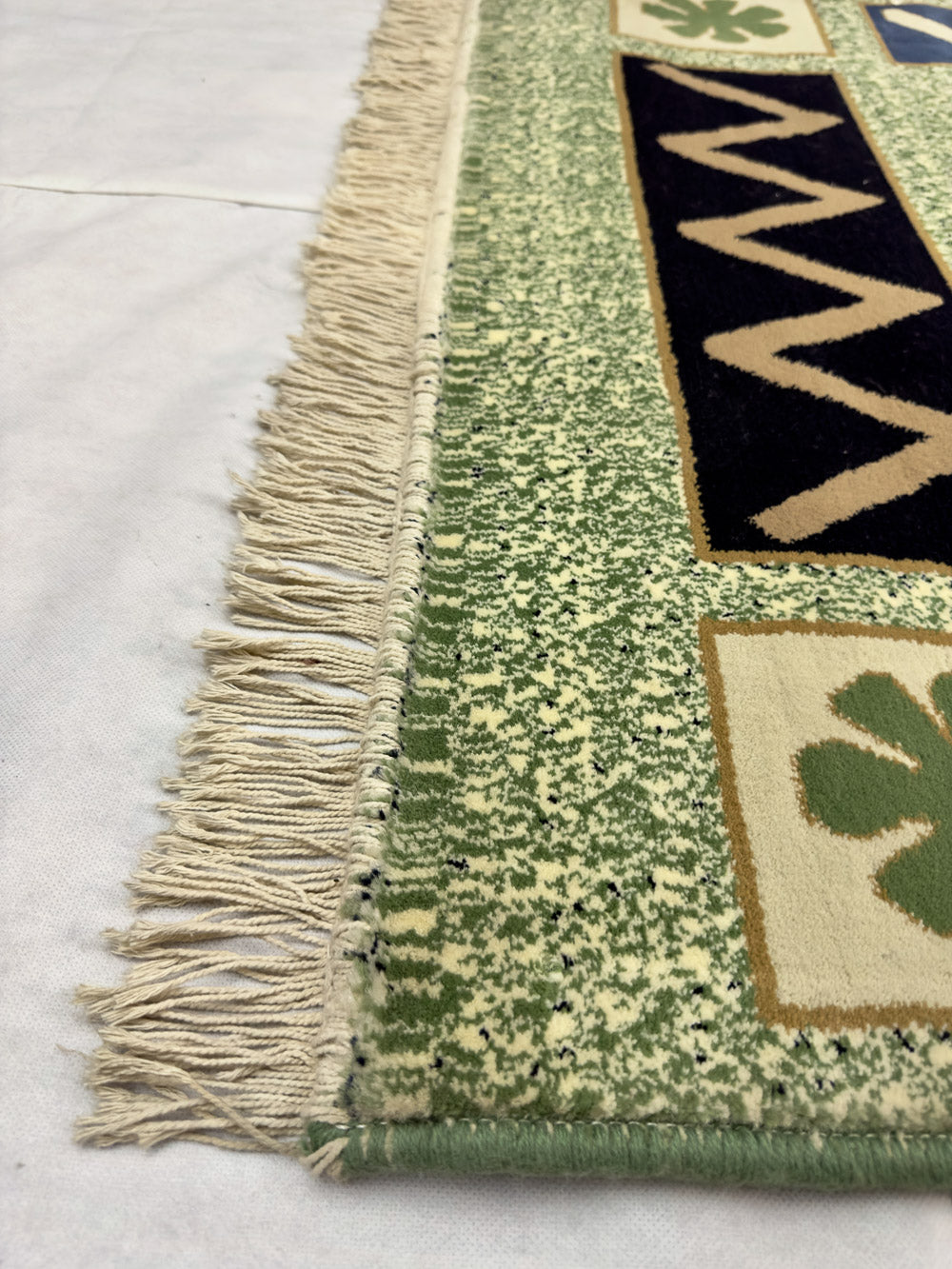 Chic Persian 500 Reeds Area Rug - 3 ft x 6.5 ft - Farsh Aryan 7 in Vibrant Green