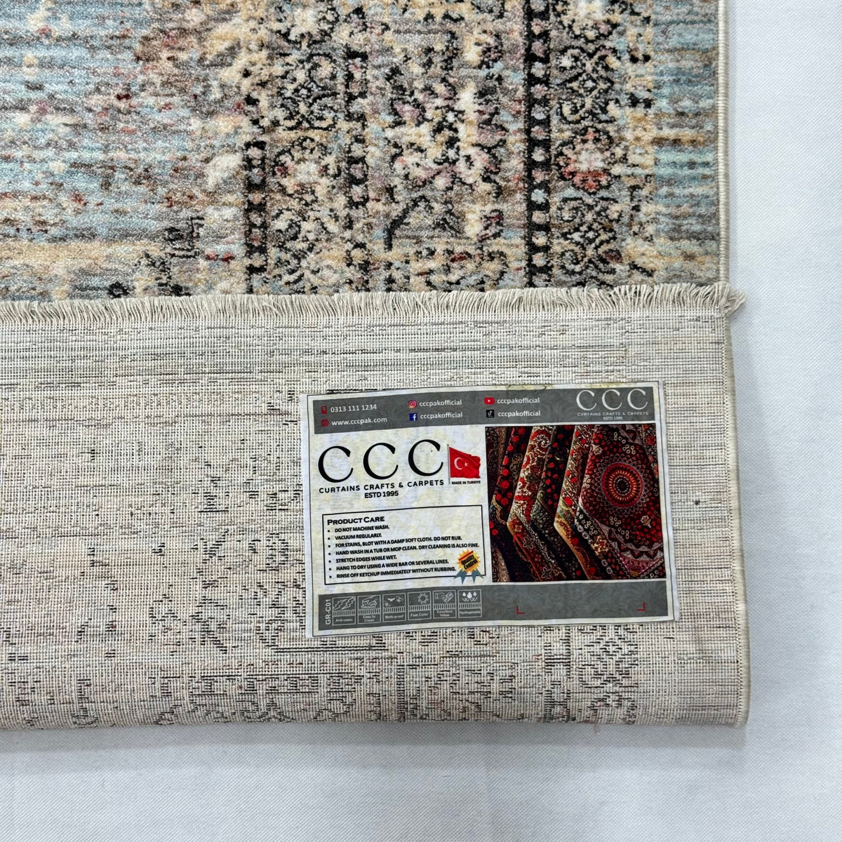 Oushak Heritage Turkish Acrylic Rug – Dusty Blue & Ivory Medallion, 5 x 8 ft