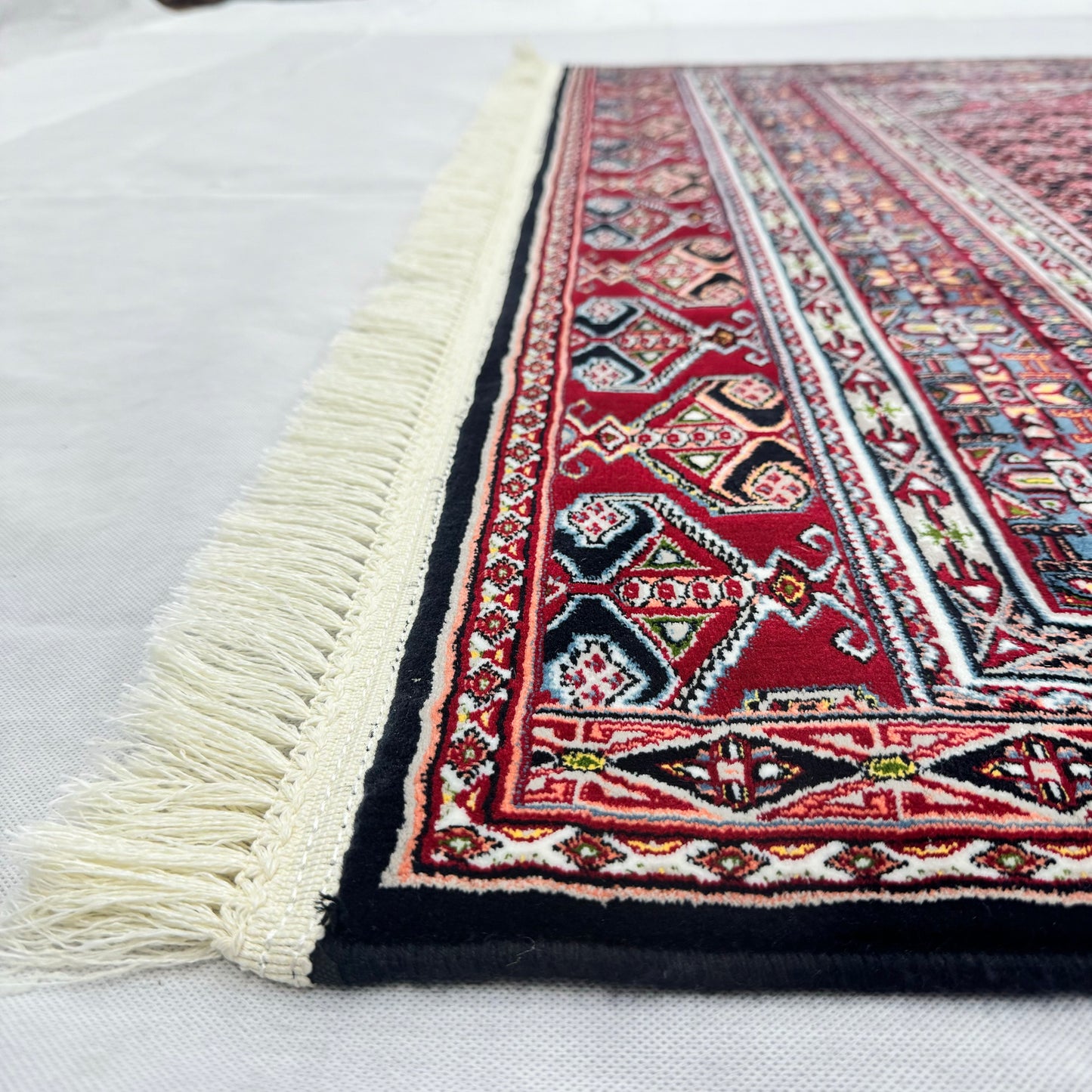 Luxurious Persian Rug 5 ft x 8 ft - Farsh Nagin Chaman Design in Red & Black - 1000 Reeds Acrylic Rug