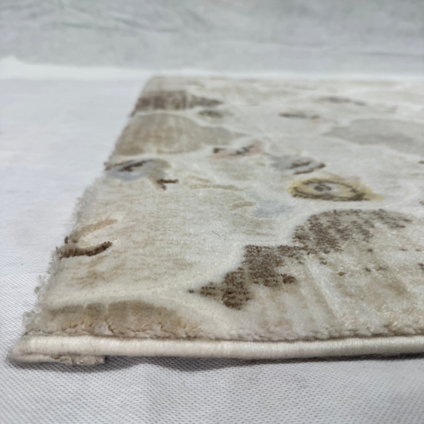 3 ft x 6.5 ft Turkish Rug - Cappadocia Bloom Collection - Beige Floral Luxury