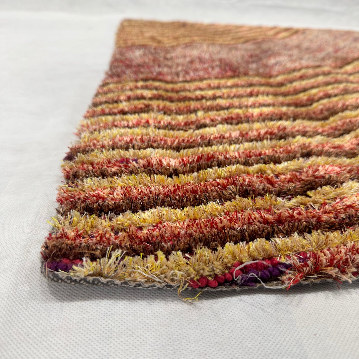 4 ft x 6 ft Turkish Shaggy Rug - Cappadocia Dunes Collection - Red & Gold Wave Design