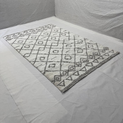 6ft x 9ft Shaggy Persian Rug - Koshani Puffy, Geometric Design, Soft Synthetic Wool
