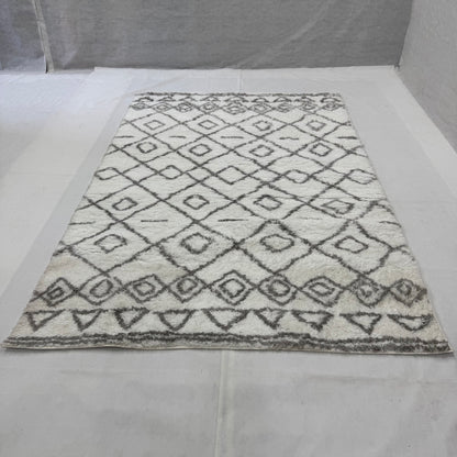 6ft x 9ft Shaggy Persian Rug - Koshani Puffy, Geometric Design, Soft Synthetic Wool