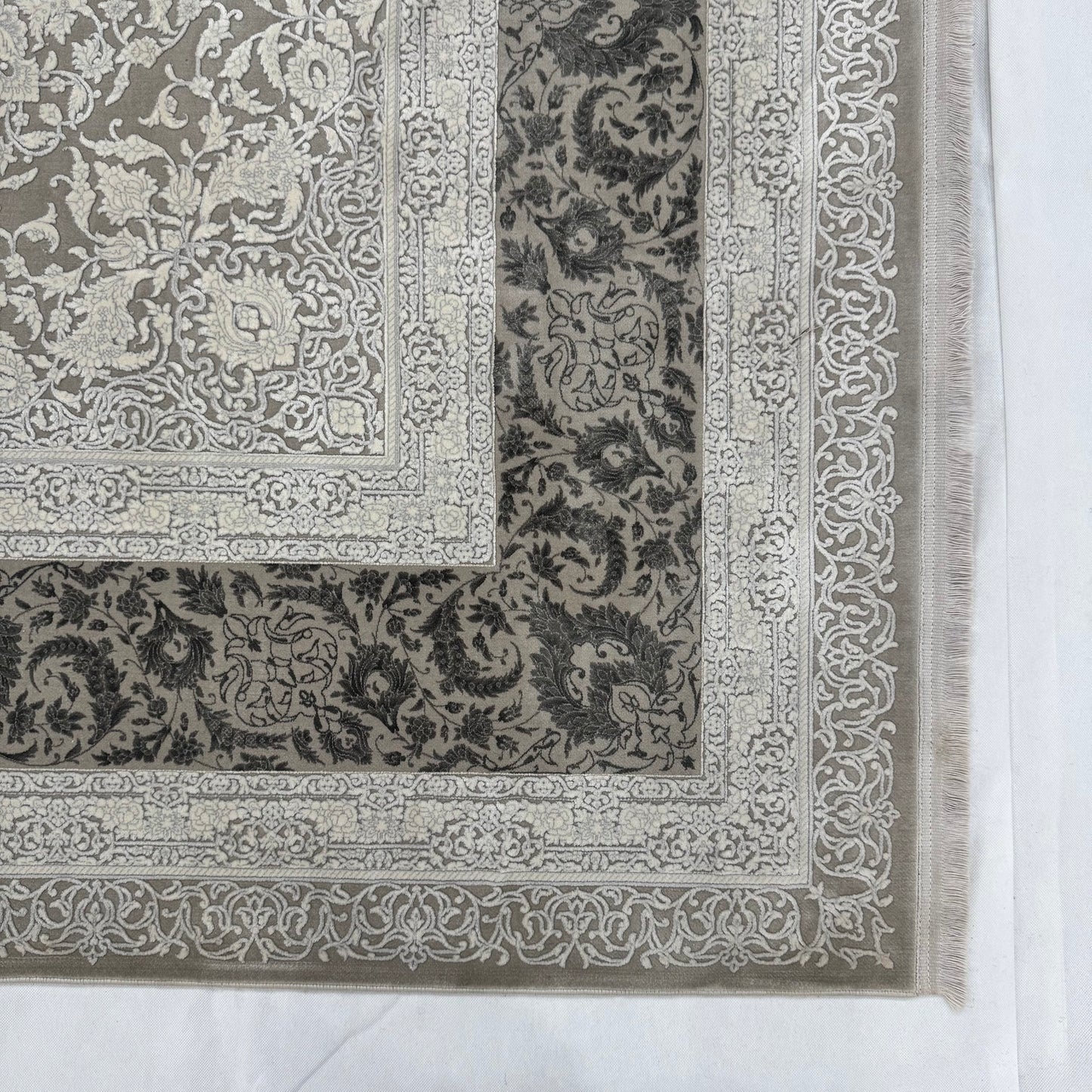 Persian Beheshti Rug – Bamboo Silk – 10×13 ft – 1500 Reeds – Taupe Ivory