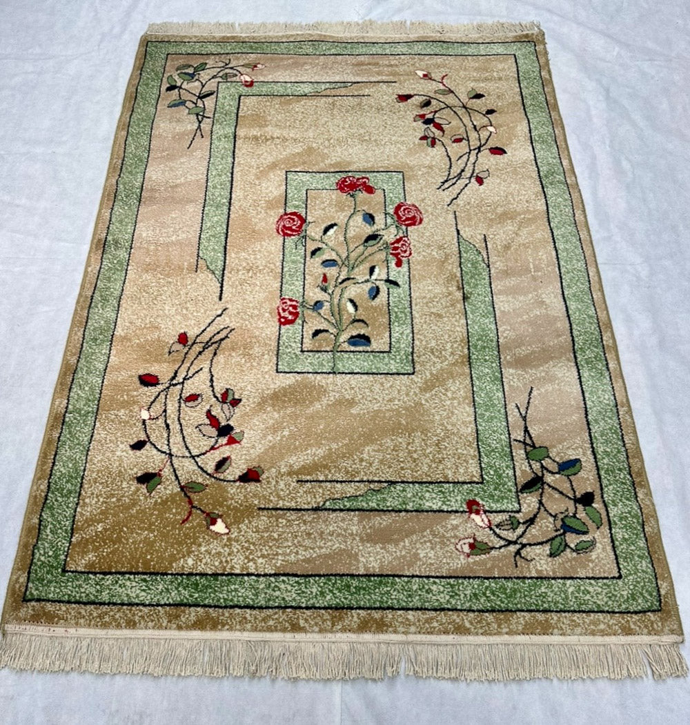 Charming Beige and Green Persian Area Rug - 4.5 ft x 6.5 ft - 500 Reeds - Farsh Aryan 1