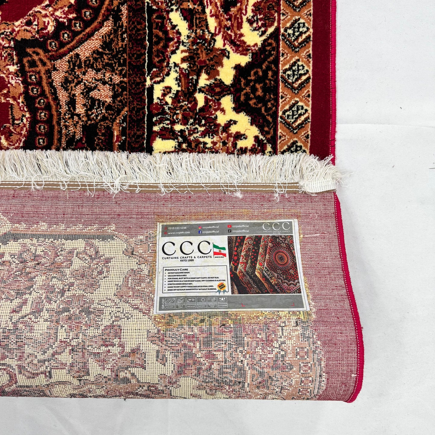 Persian Kashani Red Medallion Rug 8x11 ft – 500 Reeds Nylon Machine-Made Iran