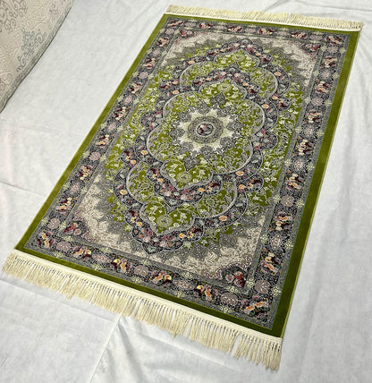 Luxurious Green Persian Area Rug - 4 ft x 6 ft - 1200 Reeds - Farsh Kilim Mojalal 2