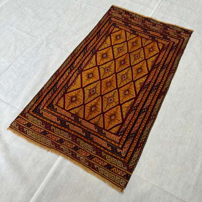 Handmade Rug with Yellow and Red Diamond Pattern – 2.5 ft x 5 ft