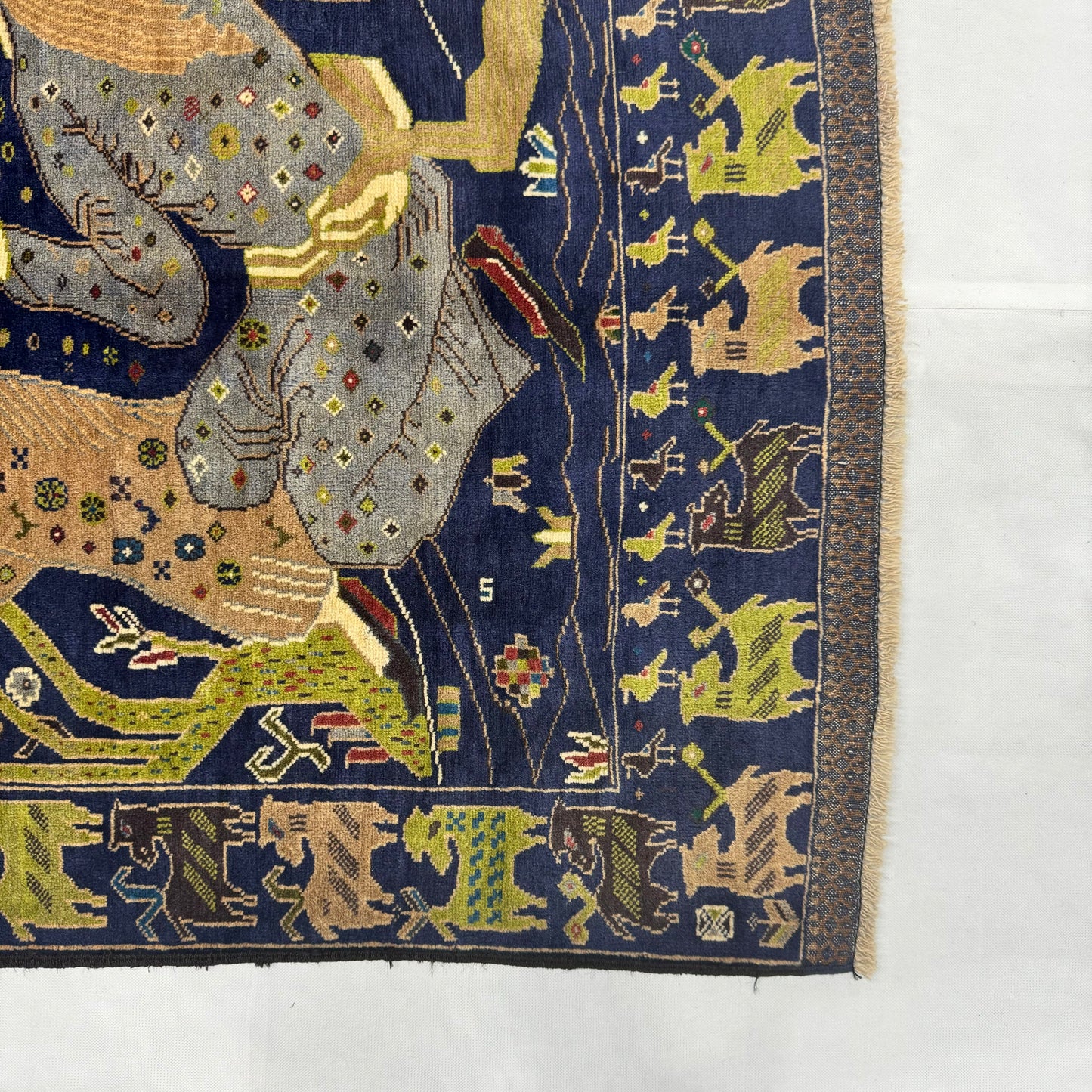 Stunning Afghan Handmade Shikargah Rug – 3.5 ft x 6.5 ft – Elegant Hunting Scene with Figures & Nature – Premium Wool, Traditional Afghan Craftsmanship