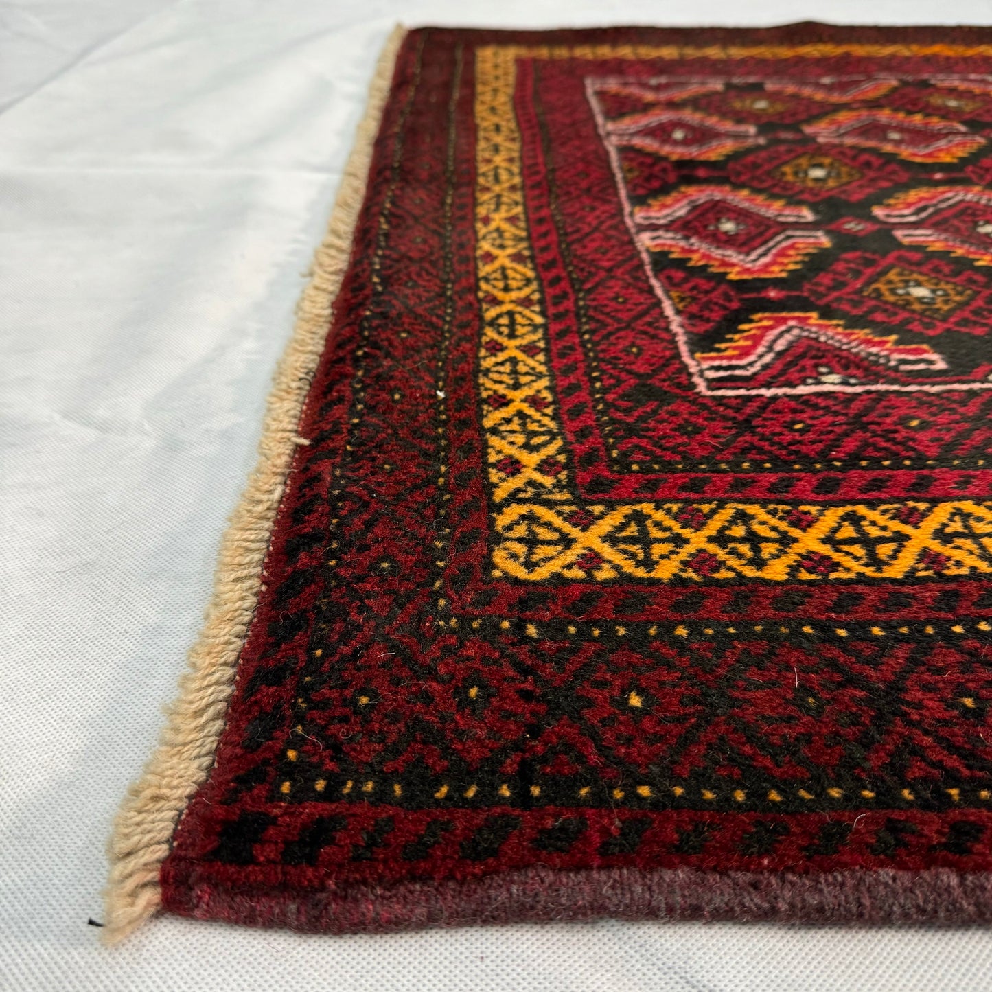 Handmade 4 ft x 6 ft Red and Black Baluchi Rug – Exquisite Woolen Carpet