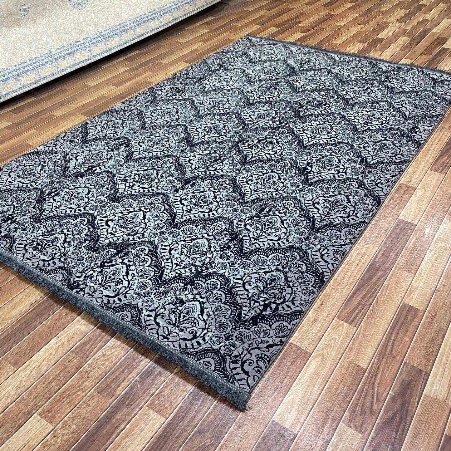 Elegant 7 ft x 10 ft Persian Area Rug - Mahromah 9 - Black - Superior Comfort & Luxury Style Accent