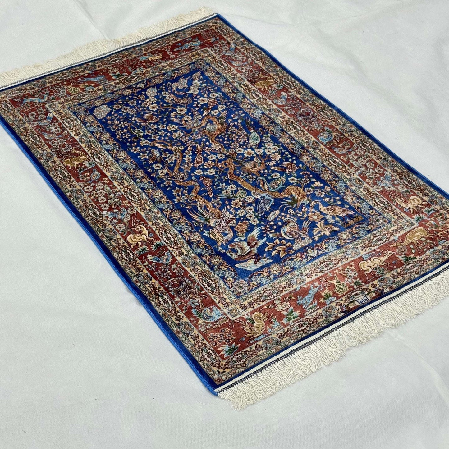 Persian Silk Garden of Paradise Rug 2.5 ft x 4 ft | 1600 Reed