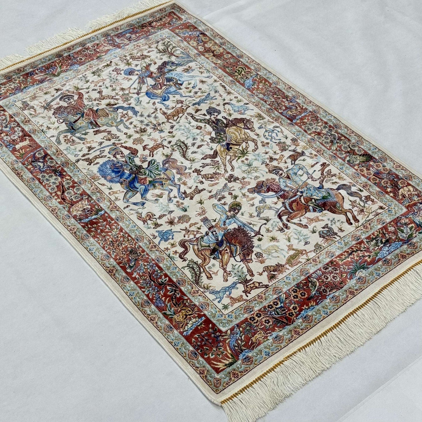 Persian Silk Hunting Scene Rug 2 ft x 3 ft | 1600 Reed Pure Silk Abresham