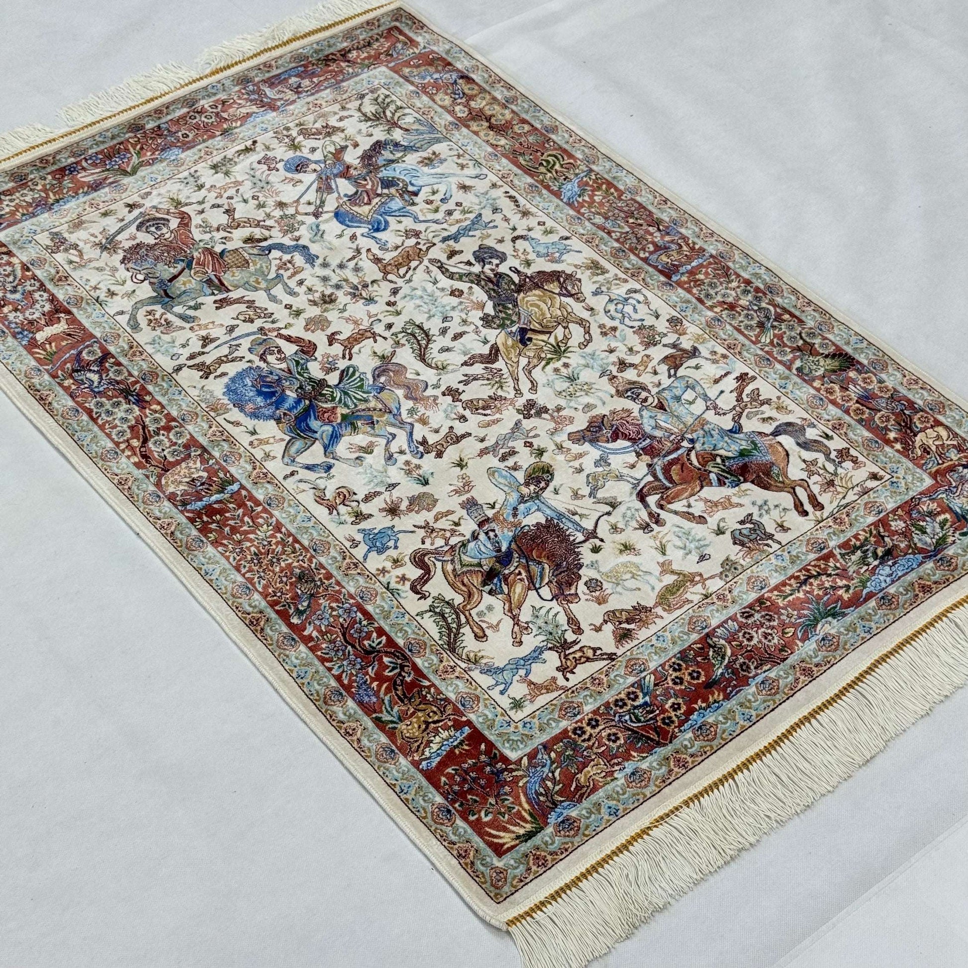 Persian Silk Hunting Scene Rug 2 ft x 3 ft | 1600 Reed Pure Silk Abresham
