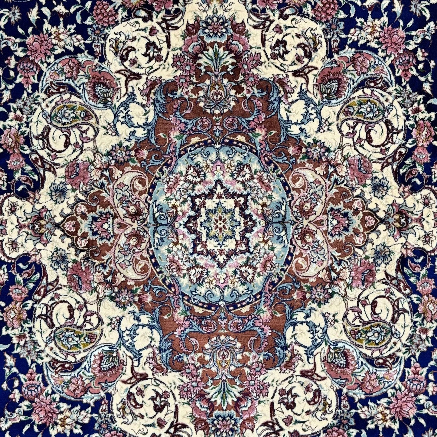 Persian Silk Round Rug 6.5 ft x 6.5 ft | Isfahan Medallion 1600 Reed