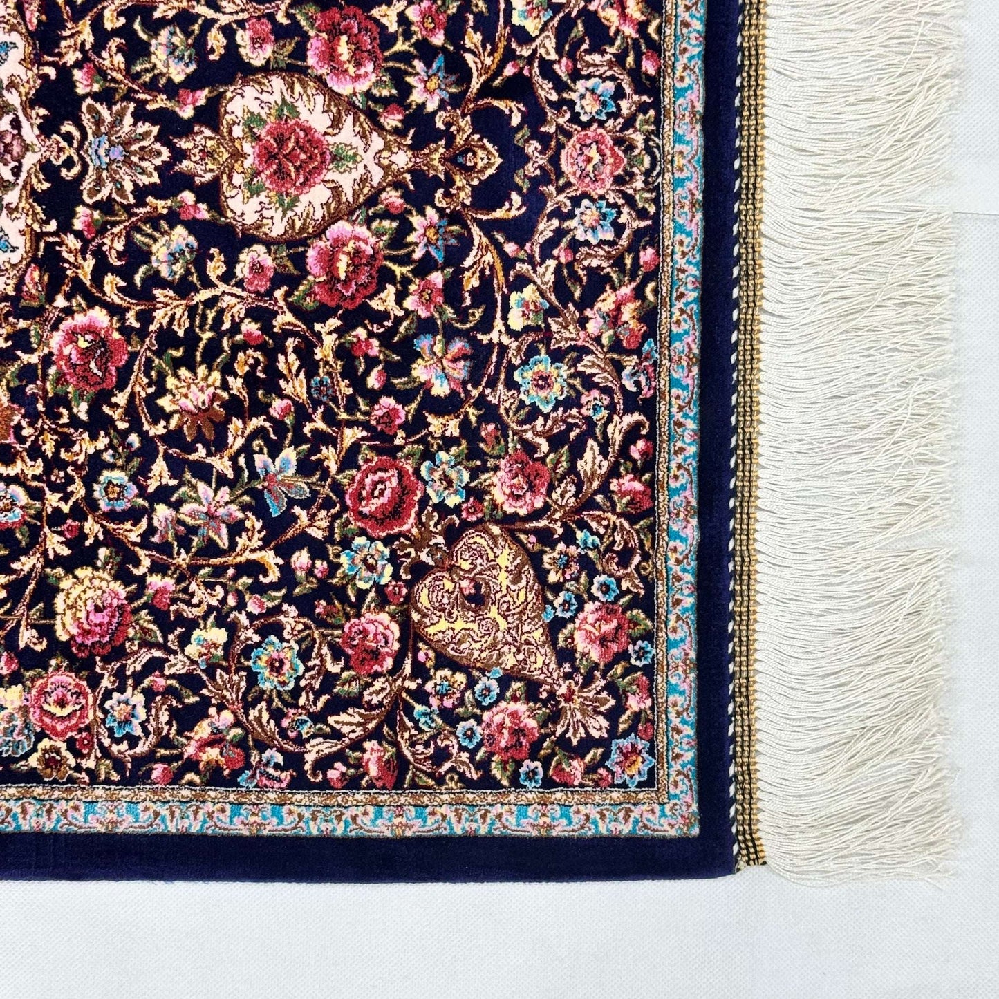 Persian Silk Floral Medallion Rug 2 ft x 3 ft | 1600 Reed Iranian Abresham