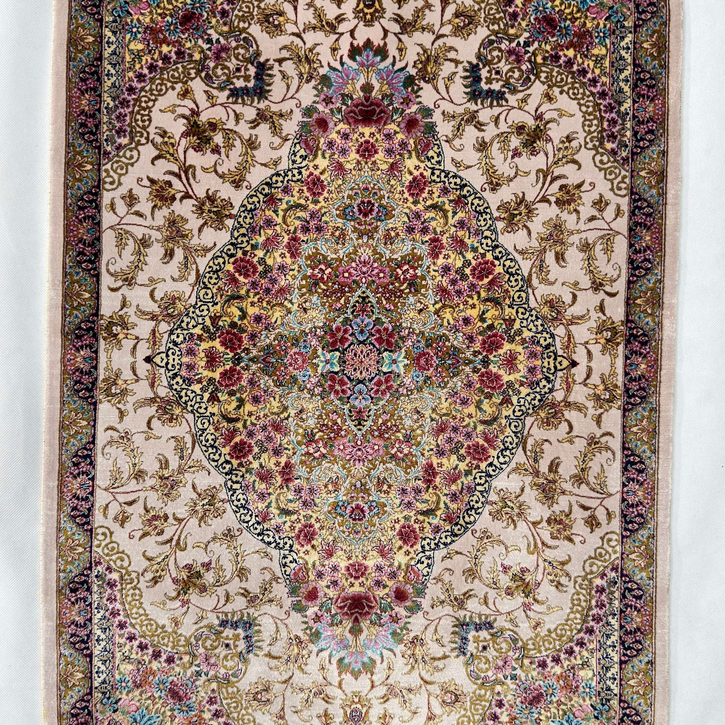 Persian Silk Floral Medallion Rug 2 ft x 3 ft | 1600 Reed Iranian Abresham