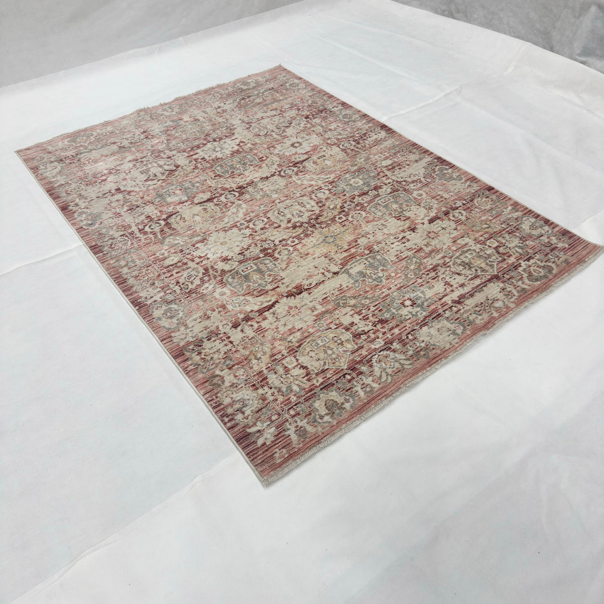 Oushak Heritage Turkish Acrylic Rug – Dusty Rose & Ivory Floral, 5 x 8 ft