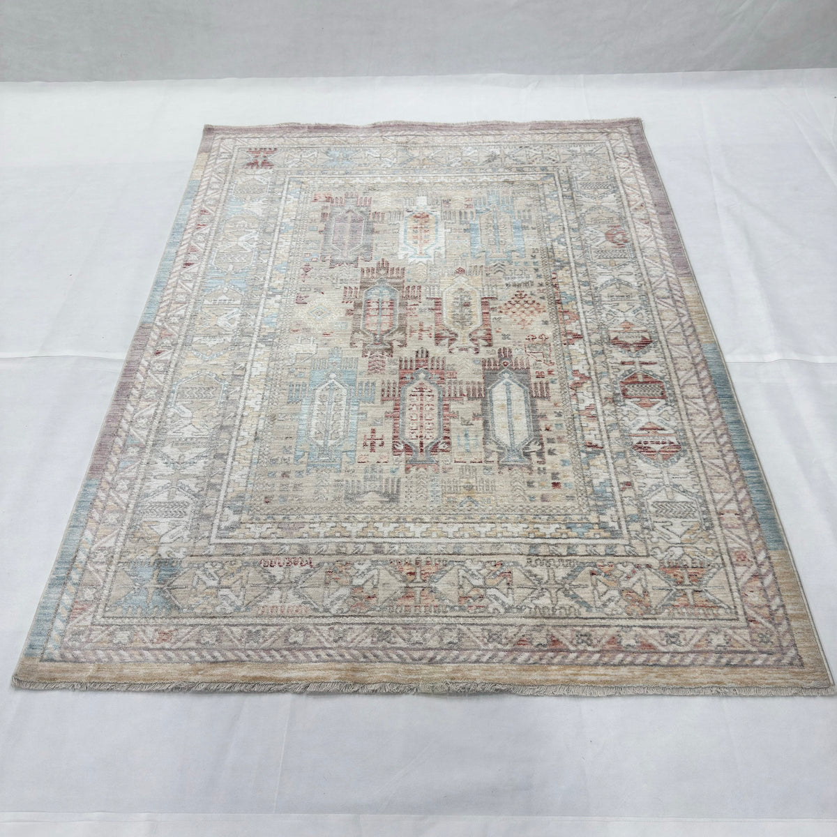 Oushak Heritage Turkish Acrylic Rug – Ivory & Blue Geometric Design, 5 x 8 ft