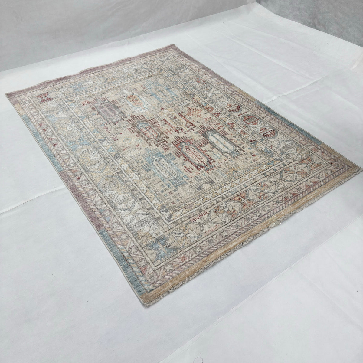 Oushak Heritage Turkish Acrylic Rug – Ivory & Blue Geometric Design, 5 x 8 ft