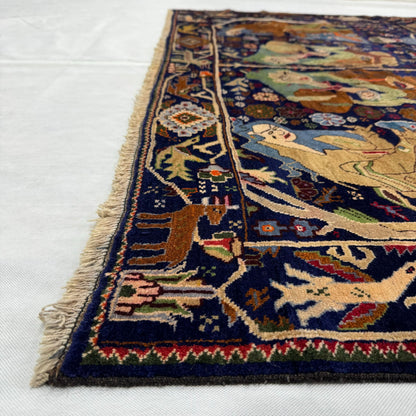 Exquisite Shamsabad Persian Shikargah Handmade Rug - 6 ft x 9.5 ft - Unique Hunting Scene Design