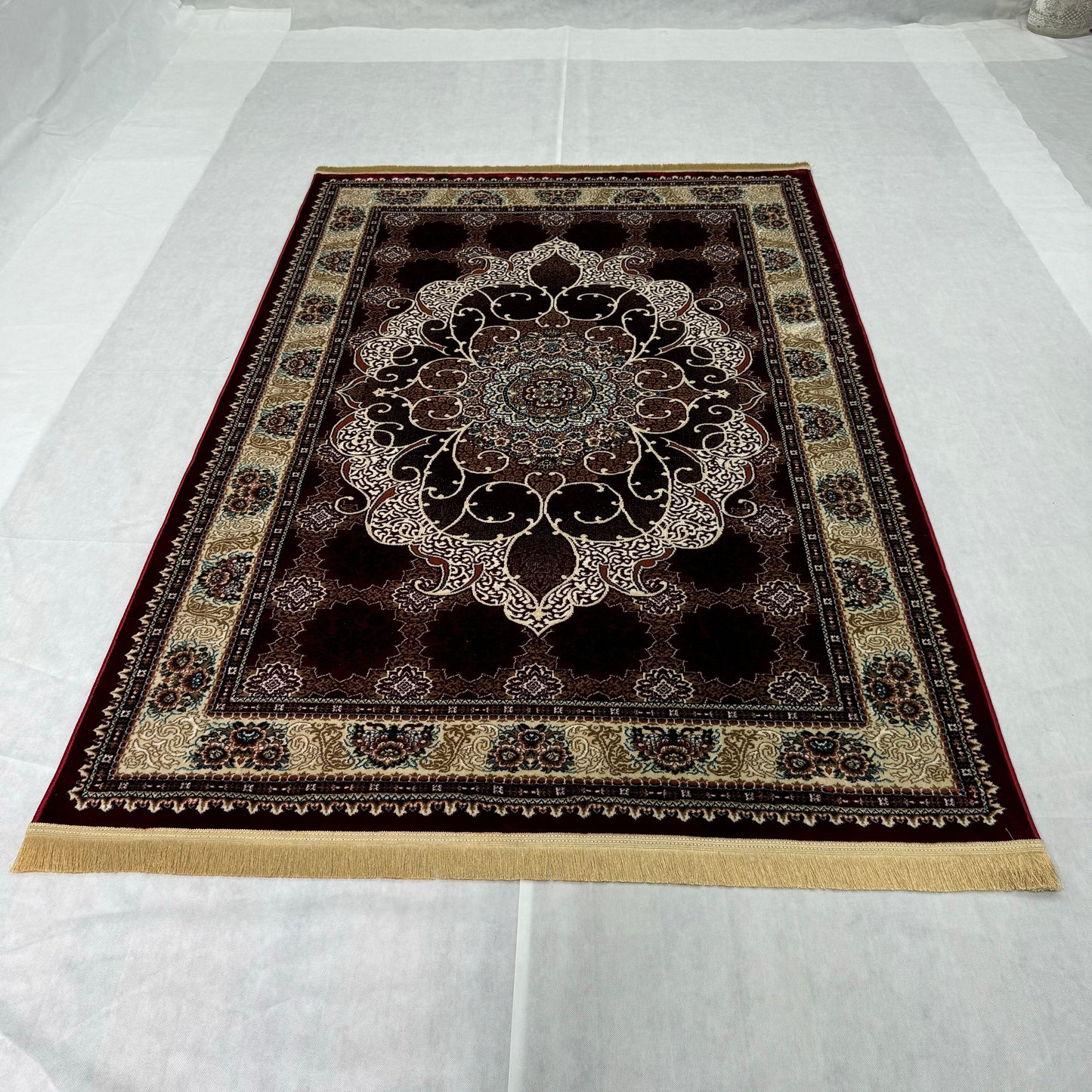 Elegant Turkish Topaz Area Rug - 5 ft x 8 ft, Rich Burgundy with Intricate Design