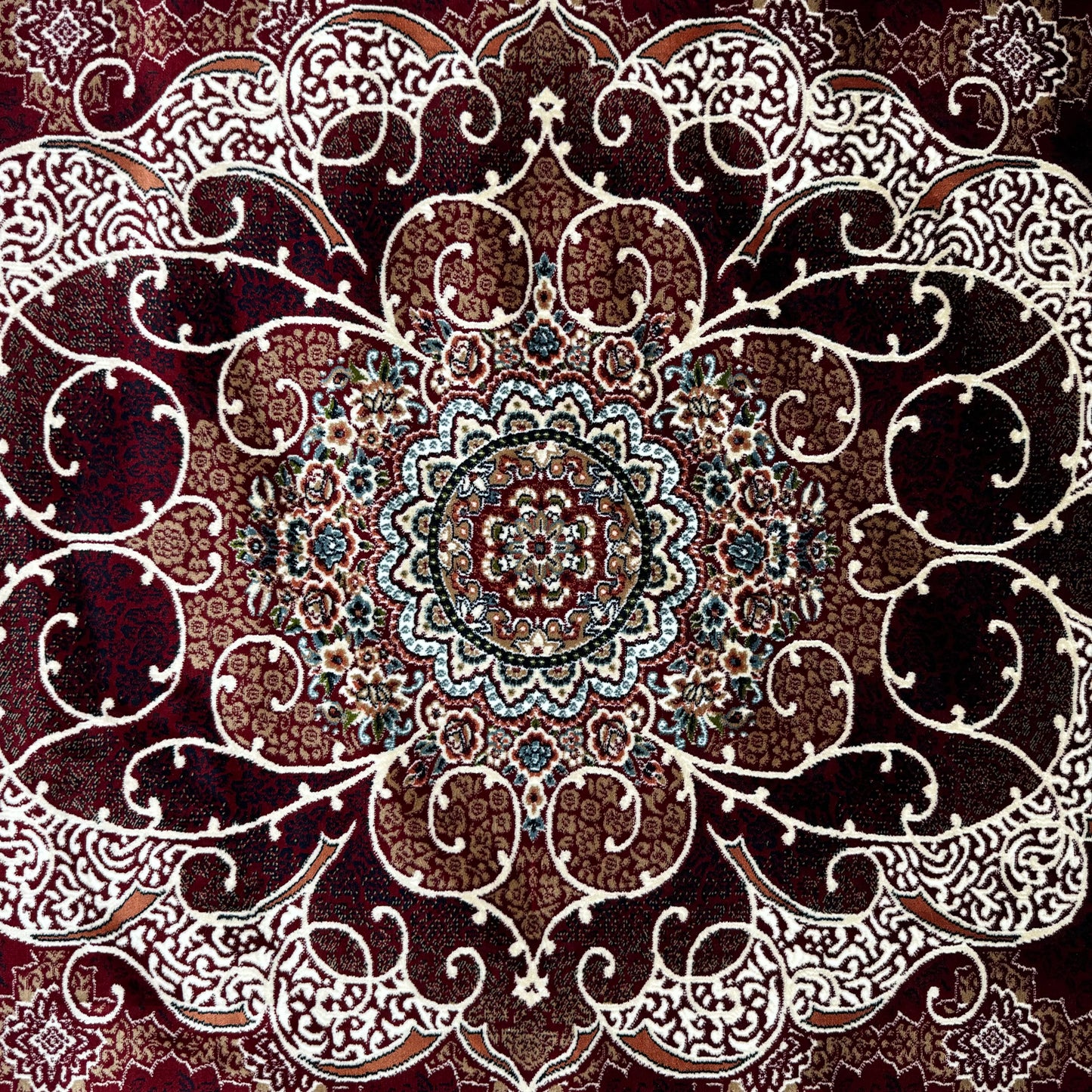 Elegant Turkish Topaz Area Rug - 5 ft x 8 ft, Rich Burgundy with Intricate Design