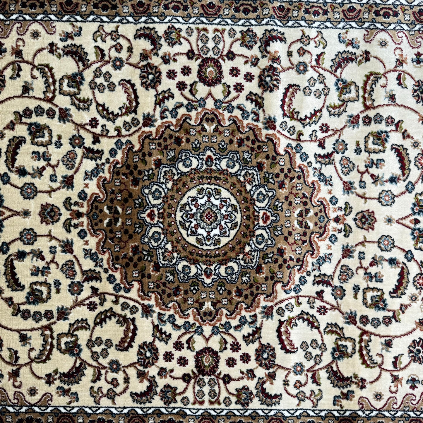 Luxurious Turkish Garnet Area Rug - Intricate Medallion Design, Size 5 ft x 8 ft