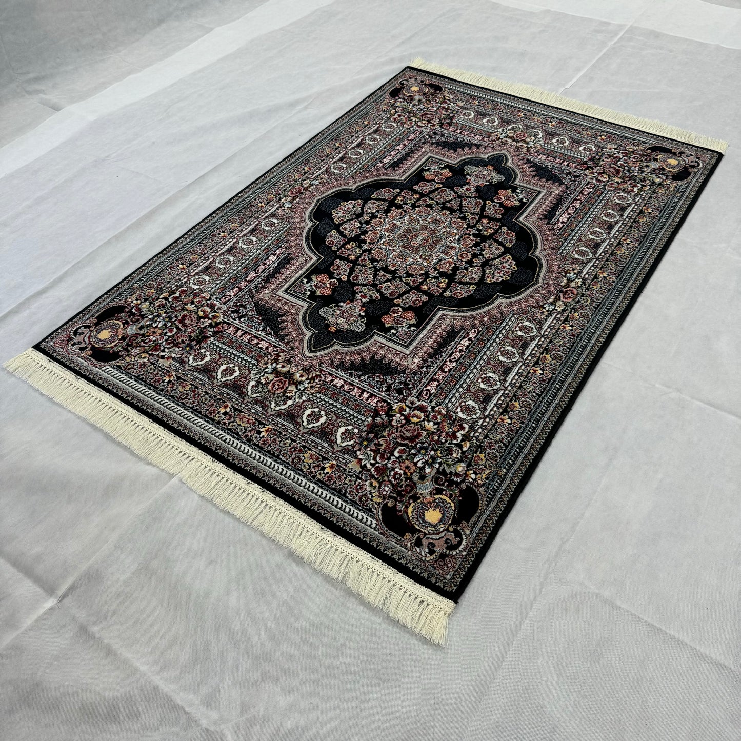 Luxurious Persian Rug 4ft x 6ft - Farsh Nagin Chaman Design in Black - 1000 Reeds Acrylic Rug