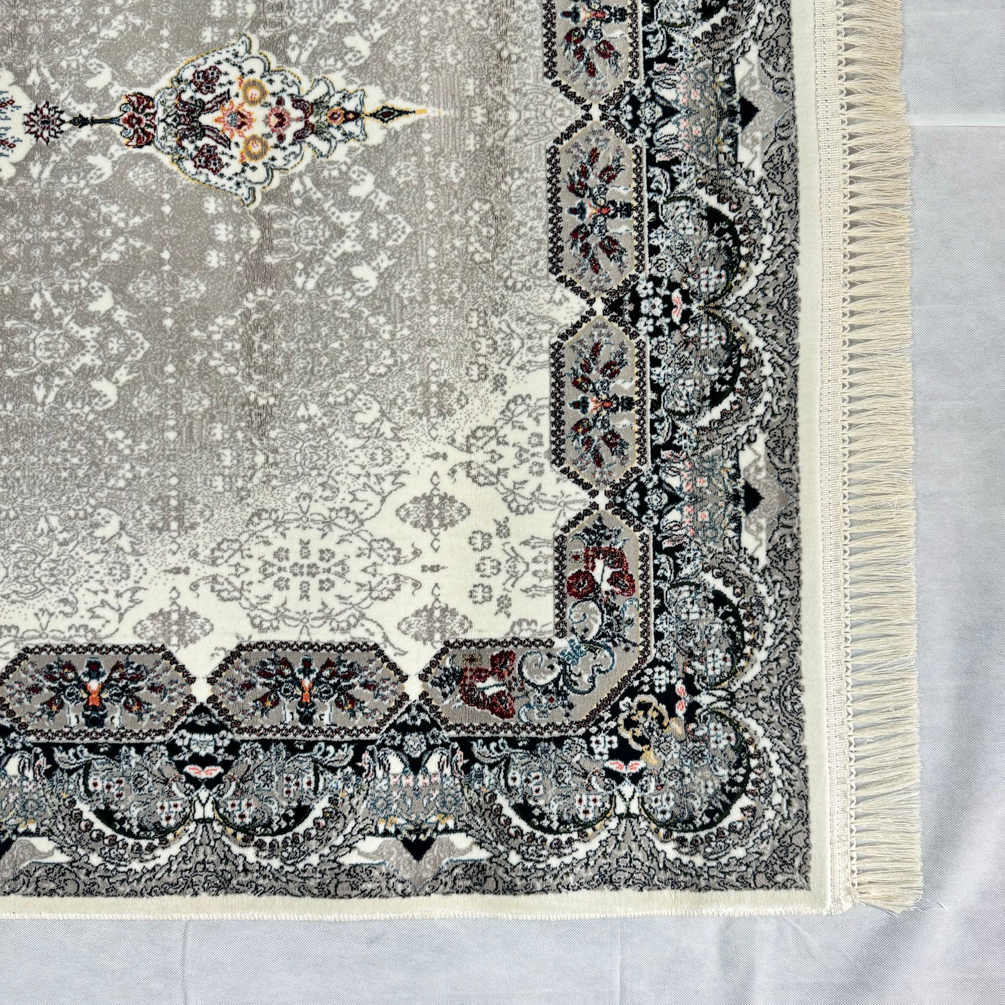 Elegant Gray Persian Rug 5 ft x 8 ft - 1000 Reeds - Farsh Nagin Chaman - Luxurious Machine-Made Acrylic