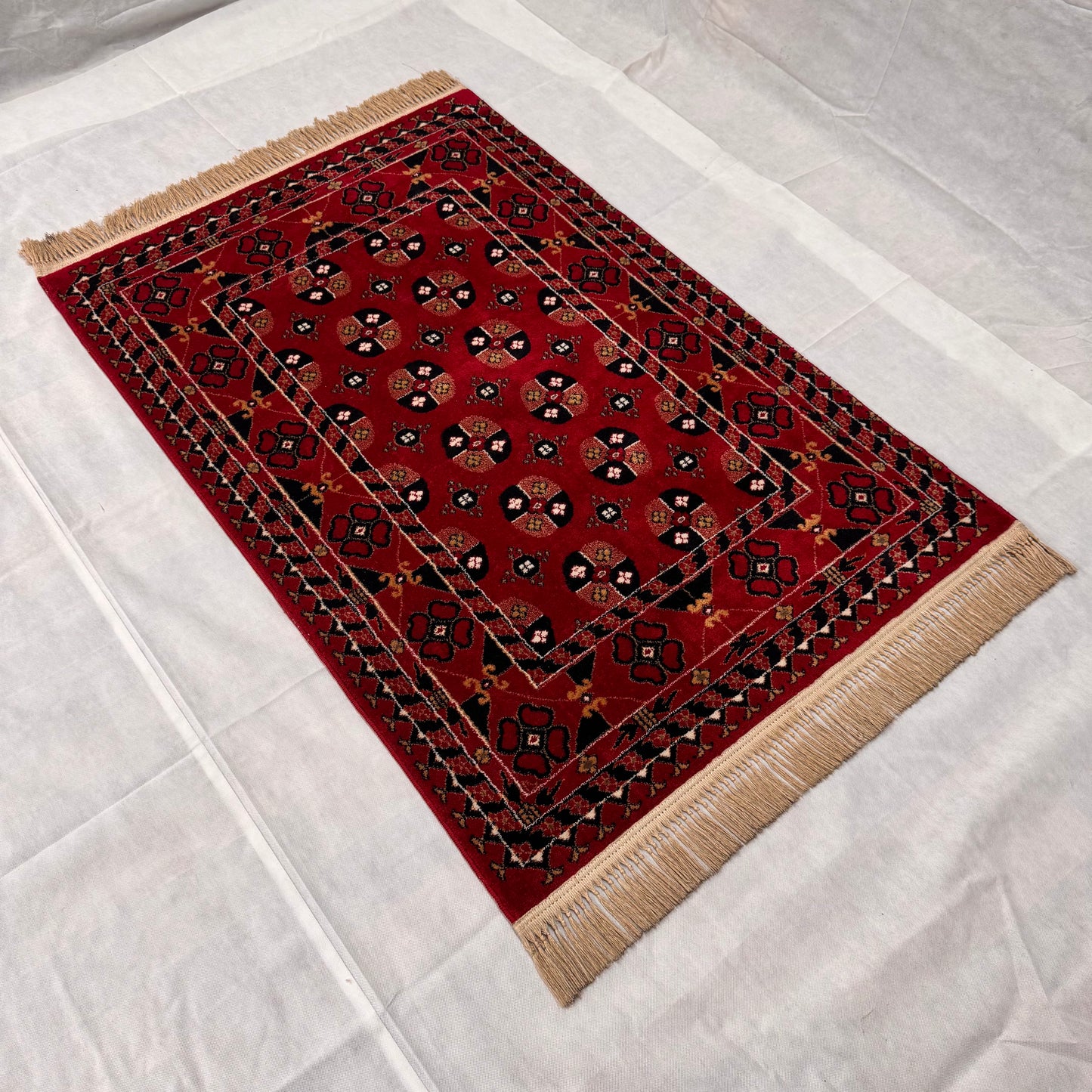 3 ft x 5 ft Persian Rug - Qashqai Majesty Collection - Red Acrylic Polyester Luxury