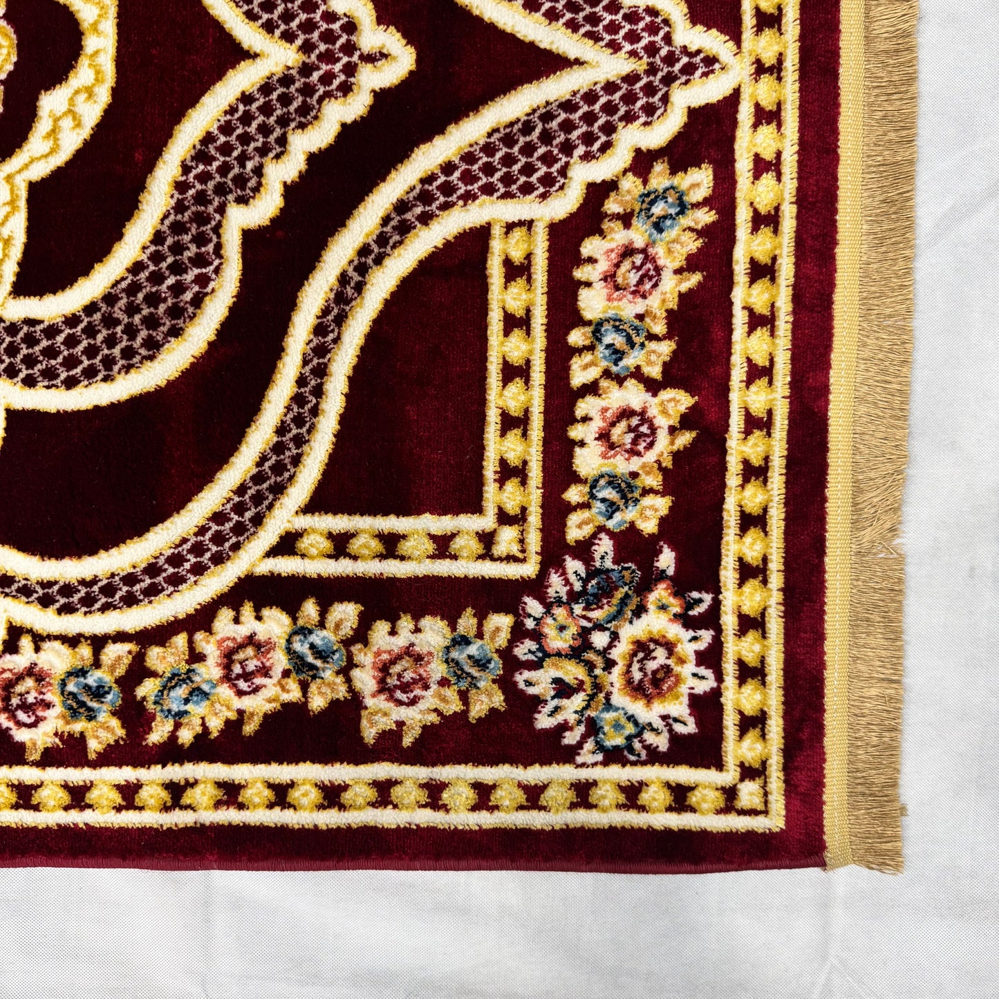 4 ft x 6 ft Persian Rug - Qom Royal Collection - Maroon & Gold Floral Medallion Design