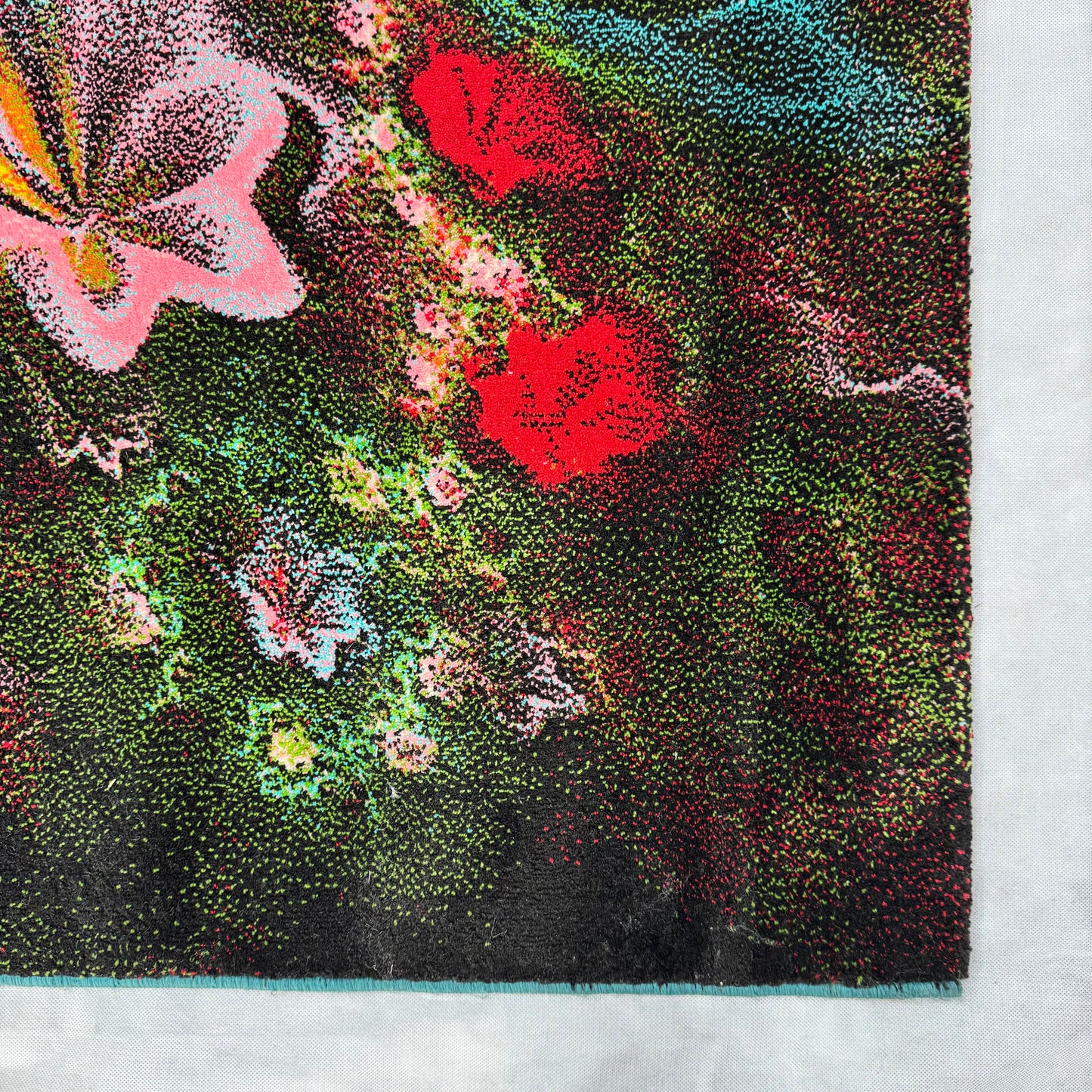 5 ft x 8 ft Persian Rug - Isfahan Bloom Collection - Multicolor Floral Abstract Design