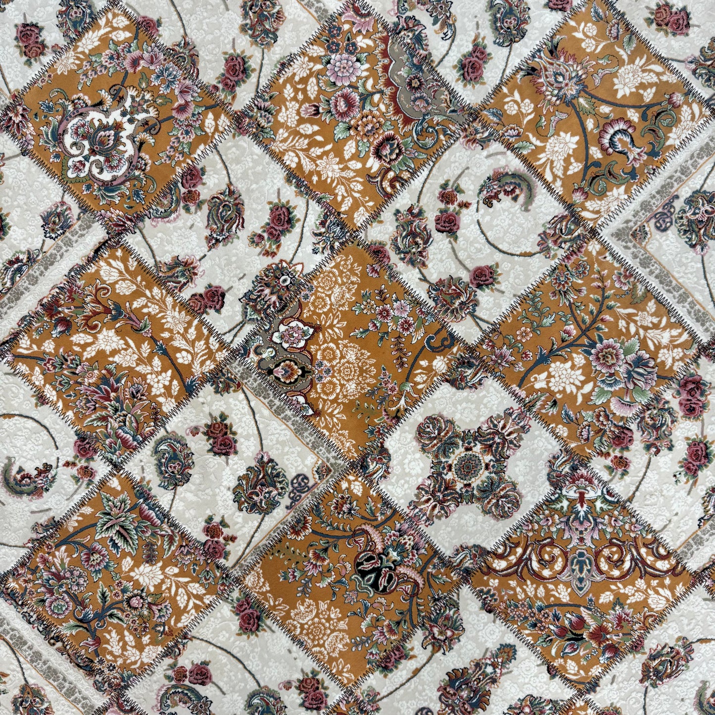 5 ft x 8 ft Persian Rug - Isfahan Majesty Collection - 1200 Reeds - Gold & Cream Patchwork Design