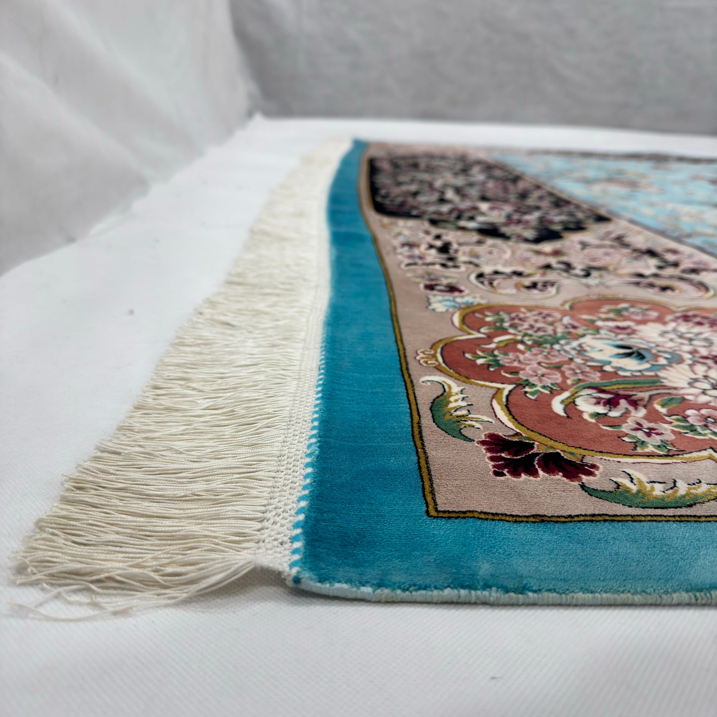 Persian Hunting Scene Pure Silk Abresham Rug 8 ft x 11 ft | 1600 Reed