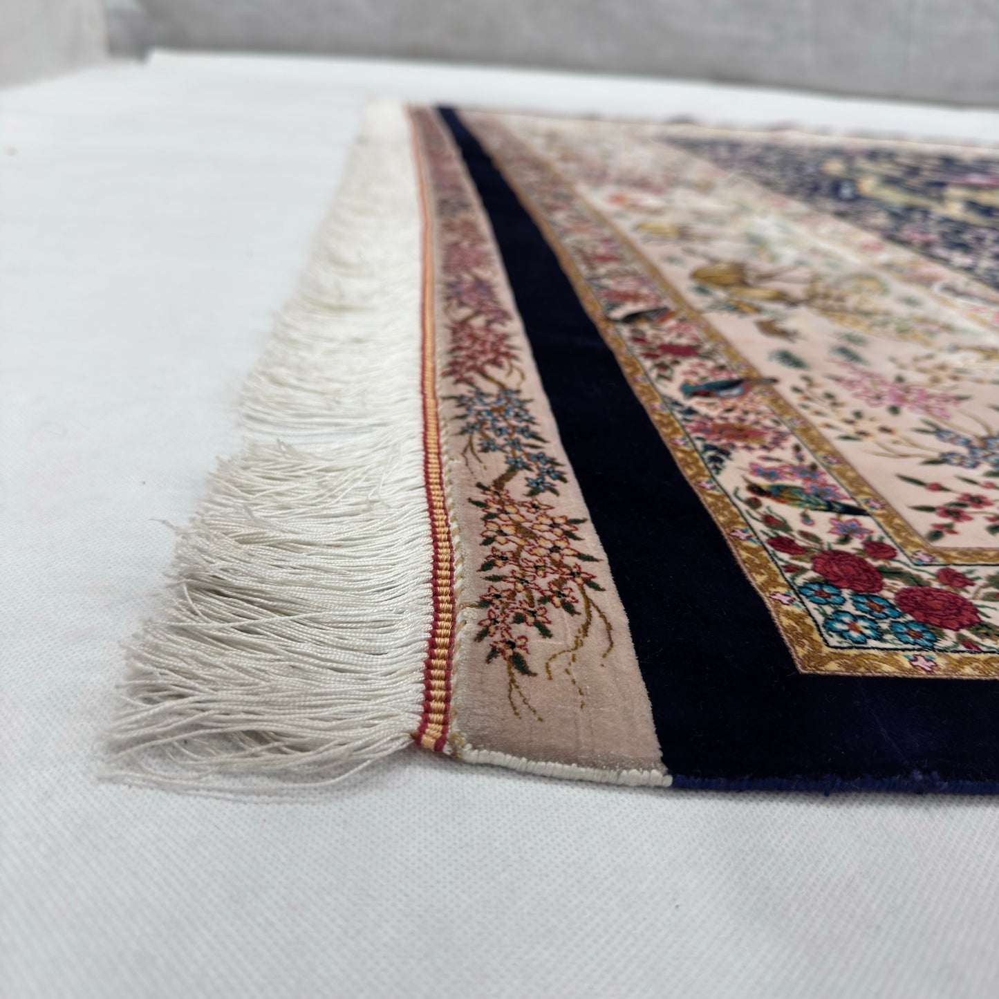 Persian Shekargh Hunting Pure Silk Abresham Rug 7 ft x 10 ft | 1600 Reed