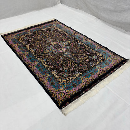 Persian Silk Medallion Rug 5 ft x 8 ft | 1600 Reed Pure Silk Abresham