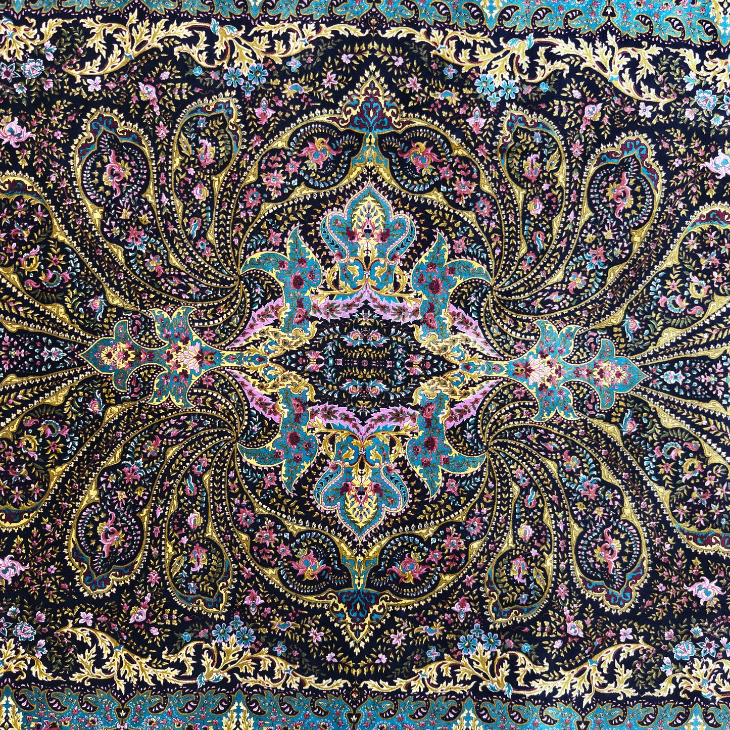 Persian Silk Medallion Rug 5 ft x 8 ft | 1600 Reed Pure Silk Abresham
