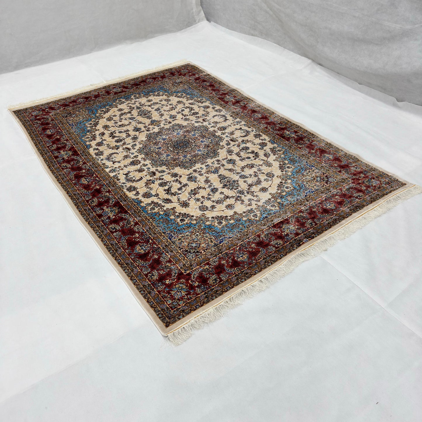 Persian Silk Isfahan Rug 5 ft x 8 ft | 1600 Reed Pure Silk Abresham