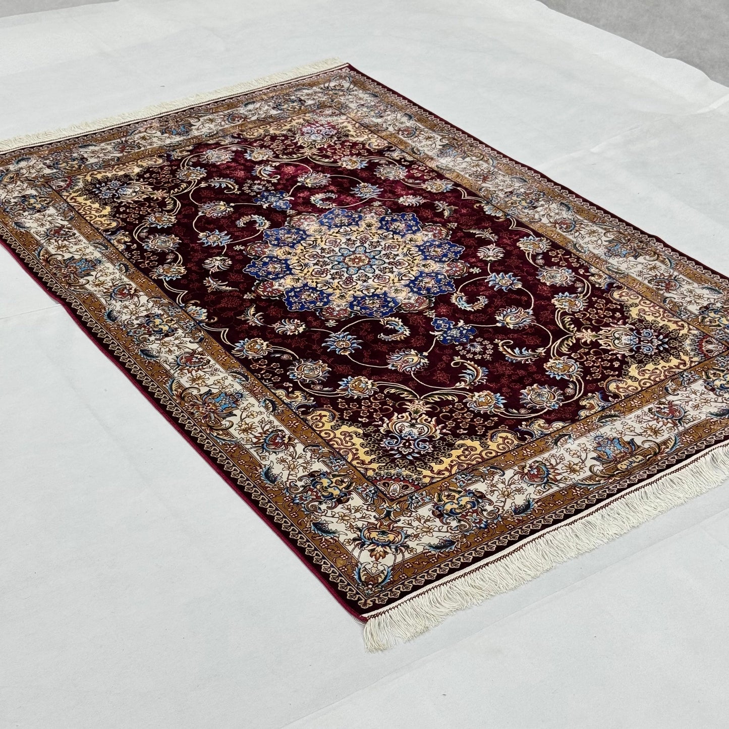 Persian Silk Abresham Rug 4 ft x 6 ft | 1600 Reed Machine-Made Iran