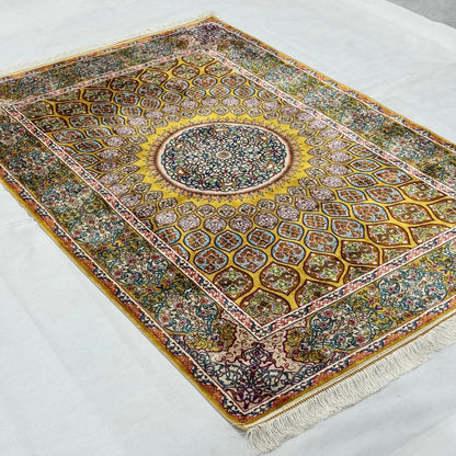 Persian Silk Isfahan Medallion Rug 4 ft x 6 ft | Pure Silk Abresham