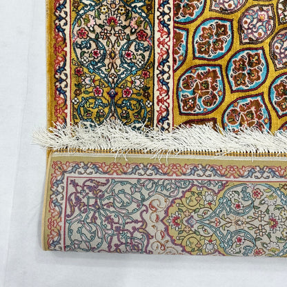 Persian Silk Isfahan Medallion Rug 4 ft x 6 ft | Pure Silk Abresham
