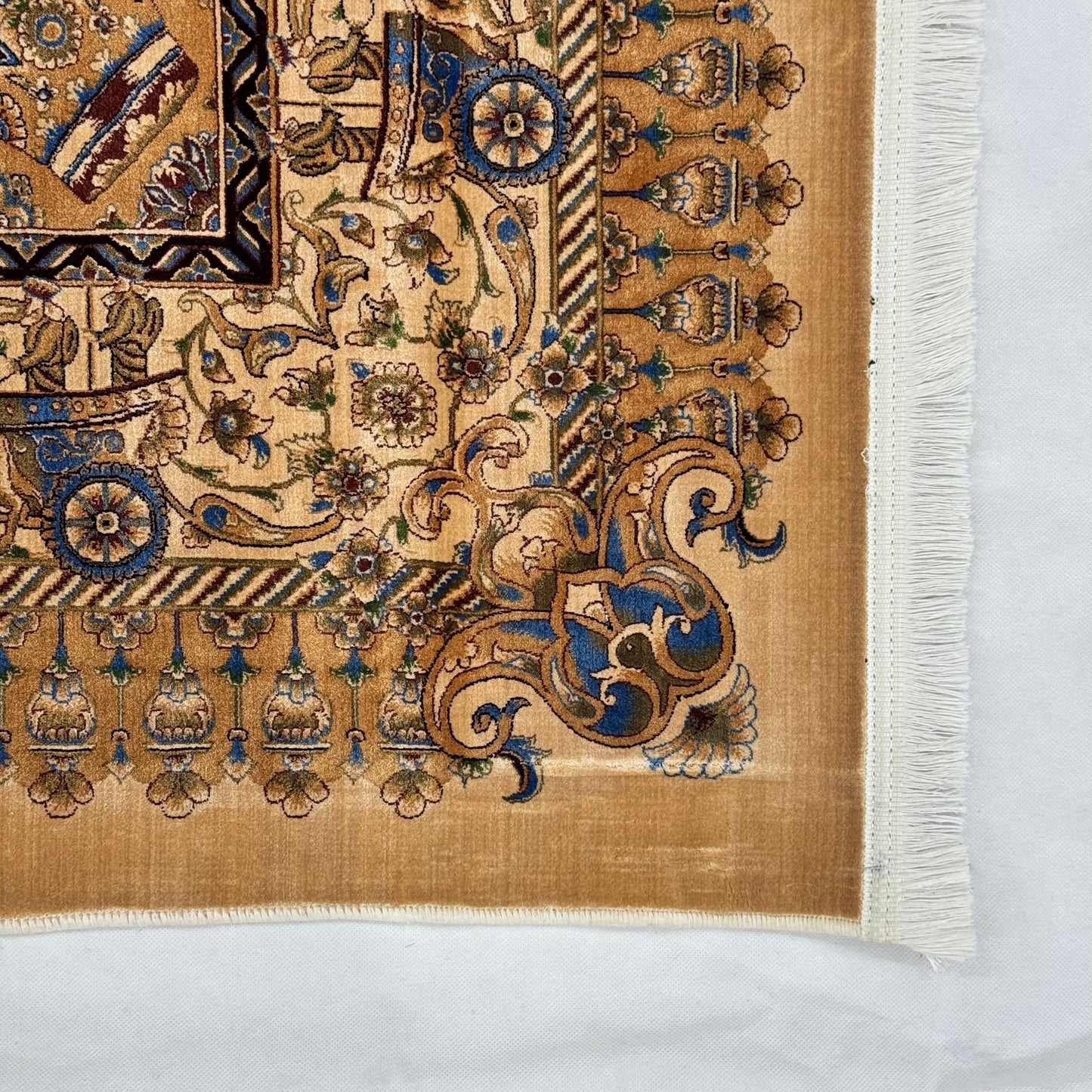 Persian Isfahan Medallion Pure Silk Abresham Rug 7 ft x 10 ft | 1600 Reed