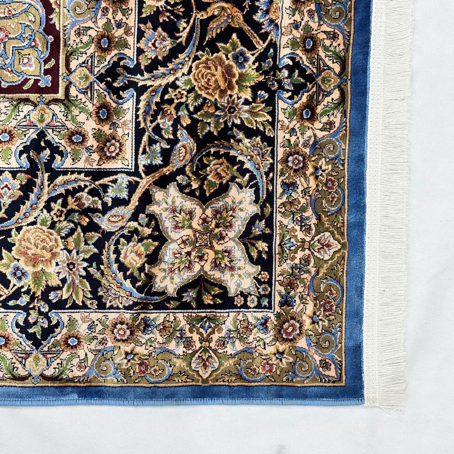 Persian Isfahan Medallion Pure Silk Abresham Rug 7 ft x 10 ft | 1600 Reed