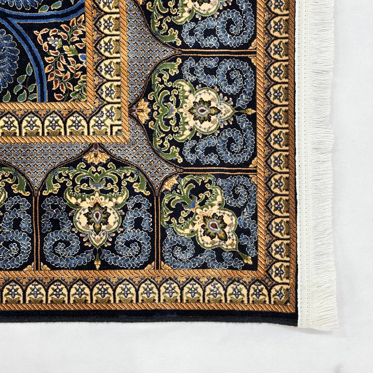 Persian Shah Abbasi Medallion Silk Rug 7 ft x 10 ft | Pure Silk Abresham 1600