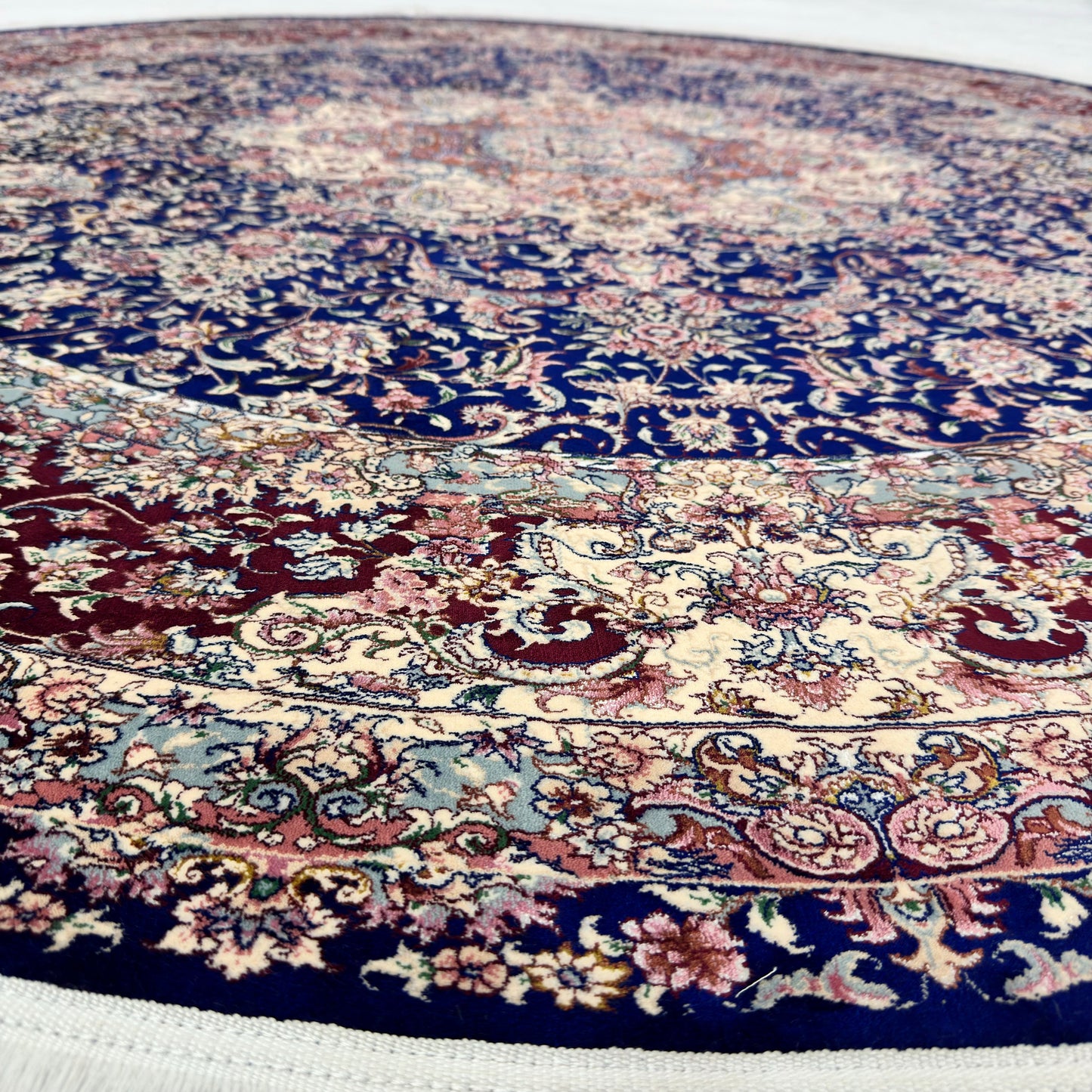 Persian Silk Round Rug 6.5 ft x 6.5 ft | Isfahan Medallion 1600 Reed
