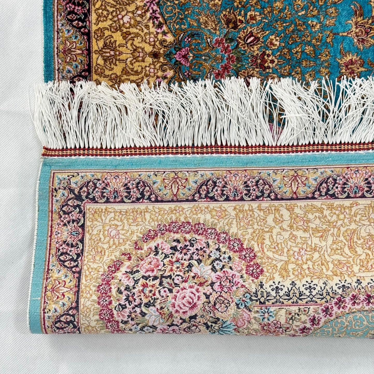 Persian Silk Tabriz Floral Medallion Rug 3 ft x 5 ft | 1600 Reeds