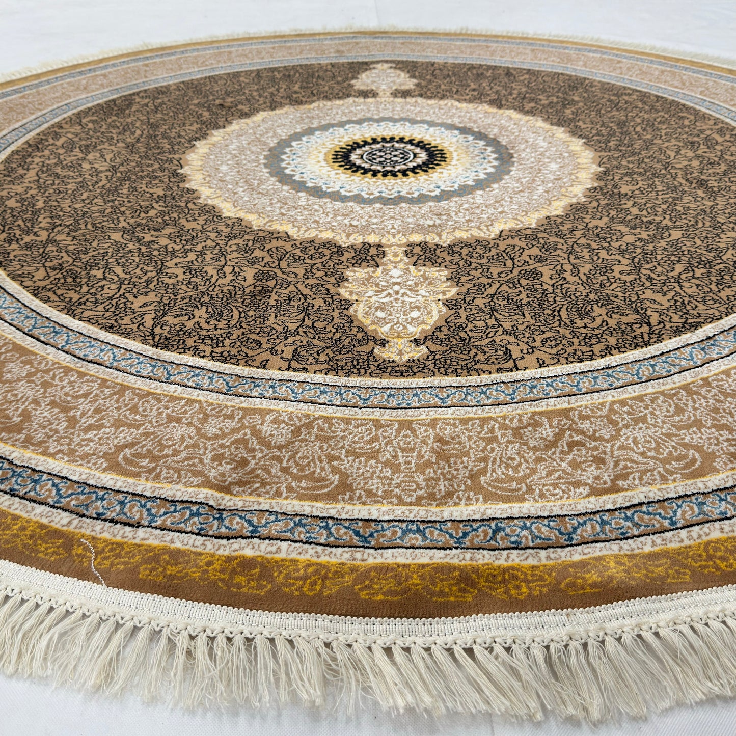 Persian Round Rug 7 ft x 7 ft | Chocolate & Gold | 1000 Reed Acrylic