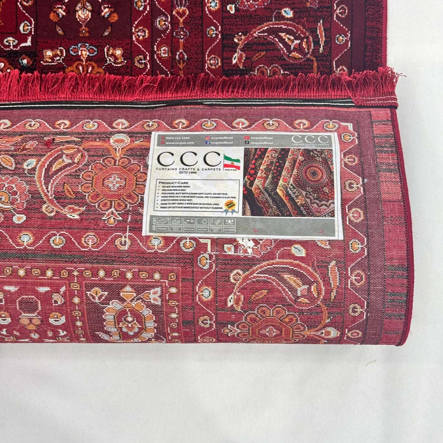 7 ft x 10 ft Red Persian 700 Reed Acrylic Rug, Kashan Medallion Carpet